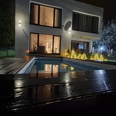 빌라 La Bella Vue Osenjace
